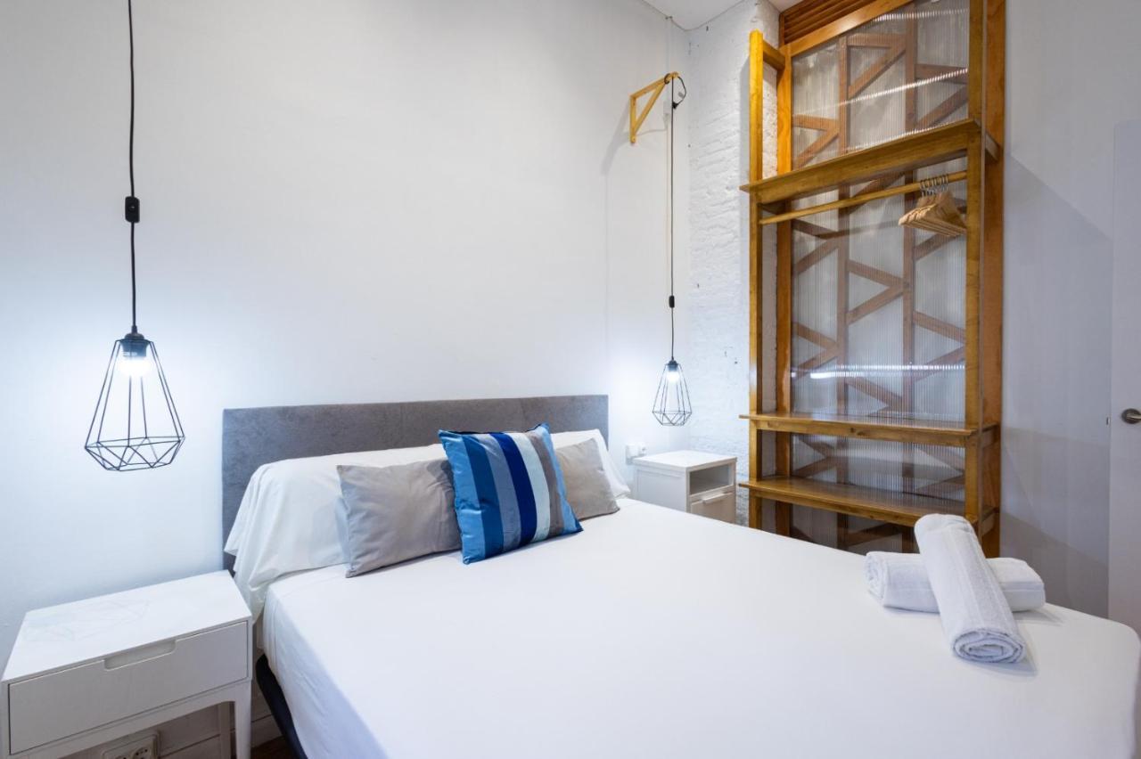 Florit Flats - The Vella Apartment 발렌시아 외부 사진